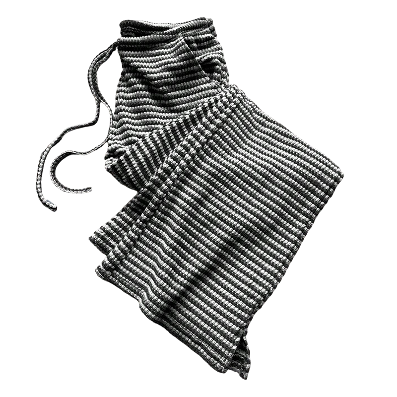 Gestreifte Damenhose mit Kordelzug und weitem Bein