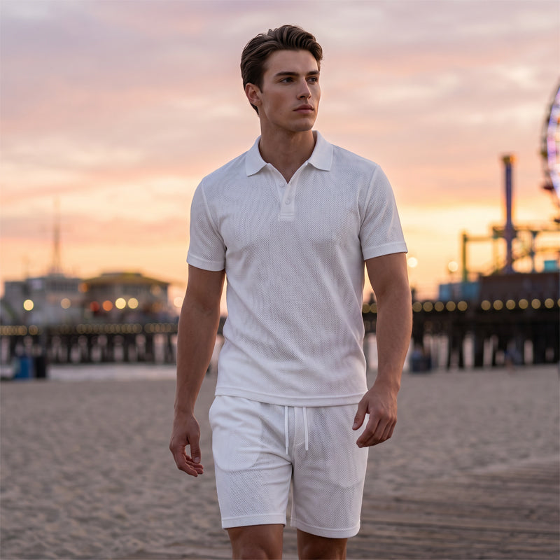 Zweiteiliges Sommer-Set für Herren aus Polohemd und Shorts
