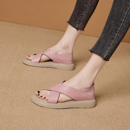 Sandalias de cuero cruzado suave de mujeres