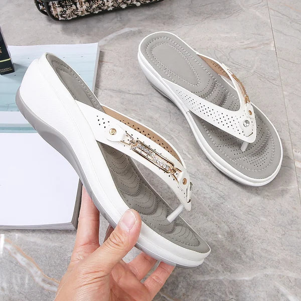 🎁2025 Neues Design der offenen Form✨🩴Weich gepolsterte Damen-Flip-Flop-Sandalen