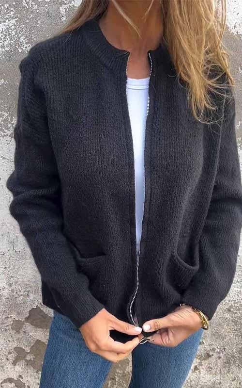 ⏳ Zeitlich begrenzt 50% Rabatt ⏰ Klassische Strickjacke mit Rundhals & Reißverschluss 🧥 Leicht, anschmiegsam & stylisch zugleich | Perfekt zum Layeren in jeder Jahreszeit!