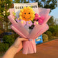 Handgefertigter gestrickter Sonnenblumenstrauß