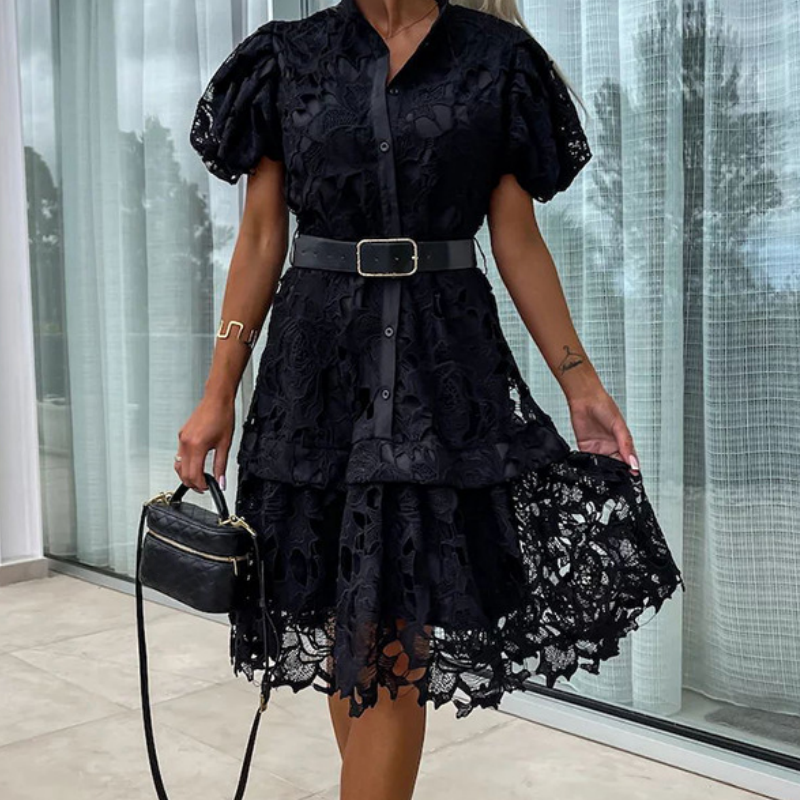 🌸👗Goddess Day Special Offer🎉 50% OFF! Women's Retro Short Sleeve Hollow Out Lace Dress - Elegante Spitze, Vintage-Charme, zeigen Sie Ihre einzigartige Attraktivität!