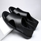Weiche und bequeme Herrensandalen