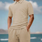 Zweiteiliges Herren-Set aus Freizeithemd und Shorts