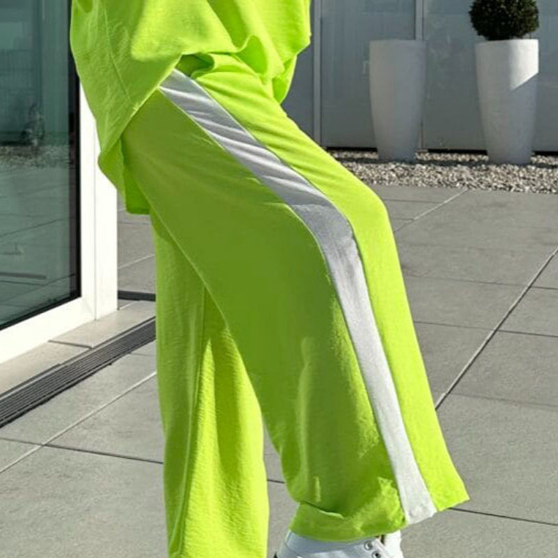 Lässiges Set im Farbblockdesign: Oberteil und Hose
