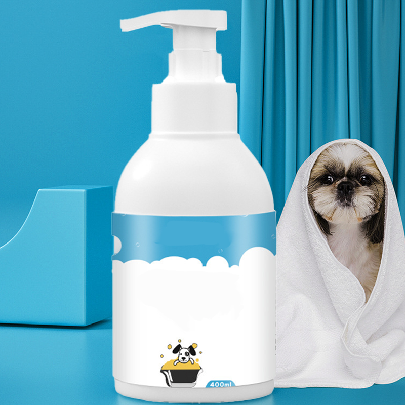 🐾 50% RABATT JETZT! 🔥 Sanfter Pflanzlicher Deo-Schaum für Haustiere - Neutralisiert Gerüche & Pflegt das Fell, Ideal für Zwischen den Bädern ✨