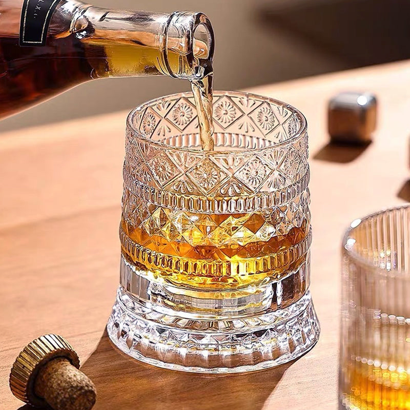 360° drehbarer Whisky-Glasbecher