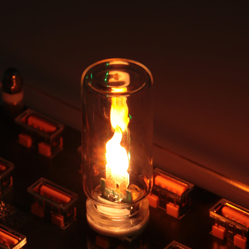 USB-Ambientelampe mit realistischer Flamme