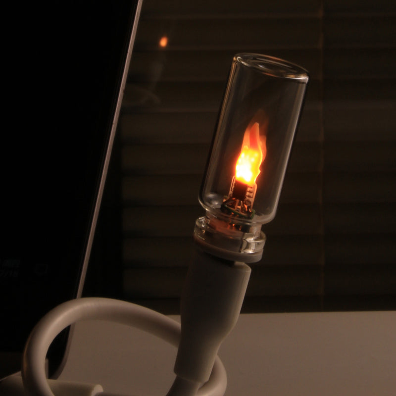 USB-Ambientelampe mit realistischer Flamme