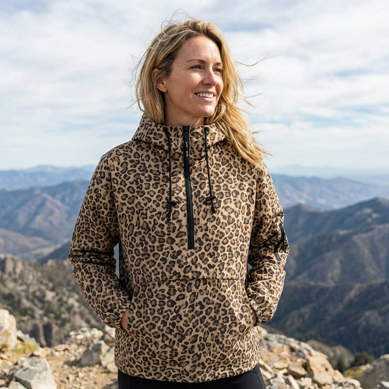 Kapuzenpullover mit Leopardenmuster und Kängurutasche
