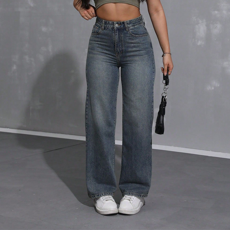 Damenjeans mit hoher Taille und geradem Bein